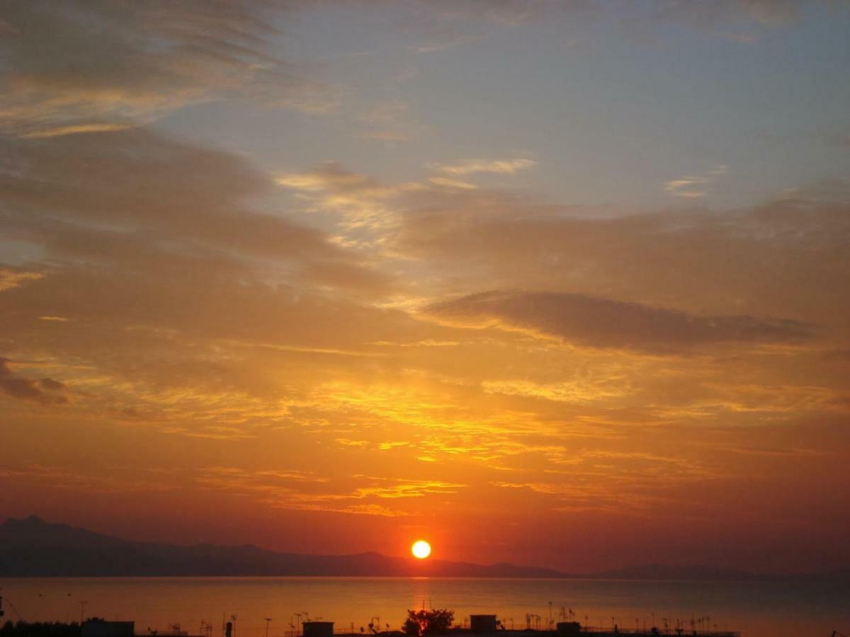 아르테미다 Smile House Near Athens Airport 300M From The Sea 빌라 외부 사진