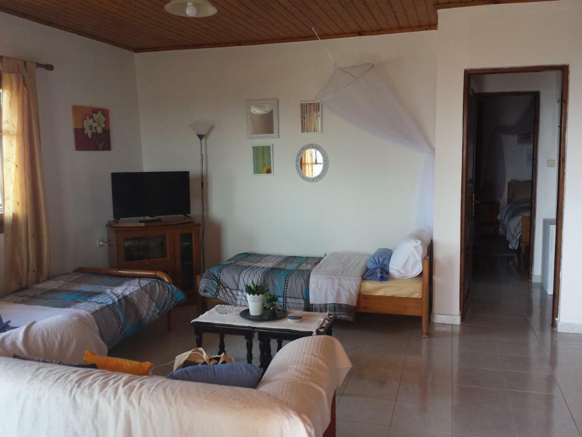 아르테미다 Smile House Near Athens Airport 300M From The Sea 빌라 외부 사진